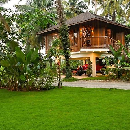 Villa Woods & Palms Pollāchi المظهر الخارجي الصورة